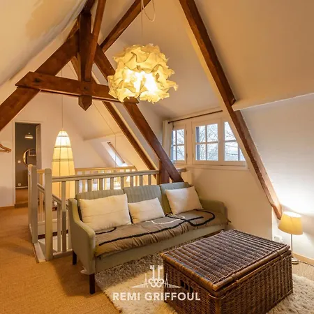 펜션 Le Refuge Balte 4 - Nordic With Wood Fire - Unique Experience 곤느빌-수르-옹플뢰르